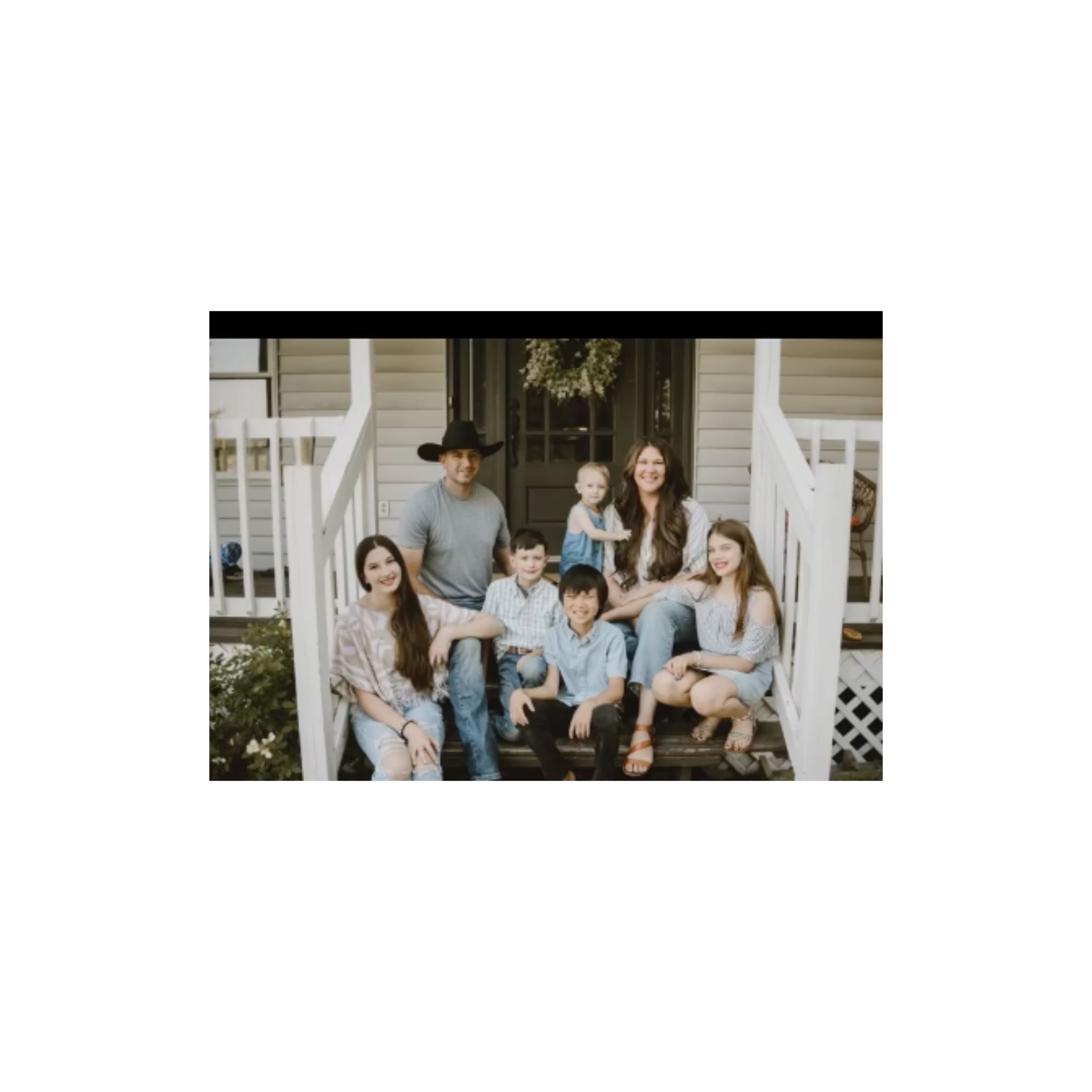 LOGO-COMPRESSED-FILE-7